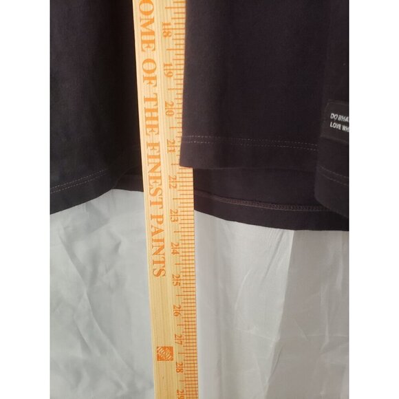 Life is Good Quarantini Crusher Tee Shirt Martini Christmas Womens Size S - Picture 6 of 6